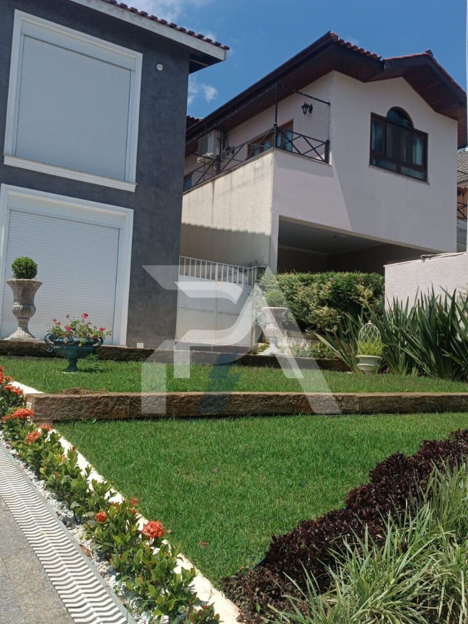 Linda Casa no Condomínio residencial 11 - Alphaville