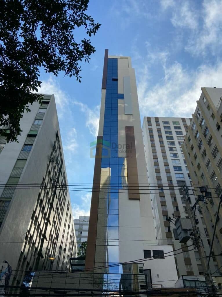 Condomínio Edifício J330