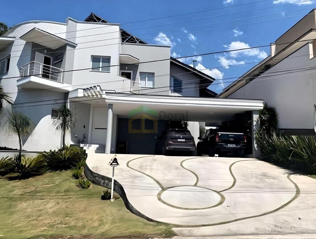 CASA EM CONDOMINIO