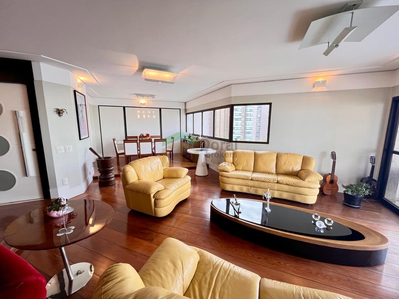 Apartamento para Venda em São Paulo, Tatuapé, 3 dormitórios, 3 suítes, 5 banheiros, 3 vagaso Padrão