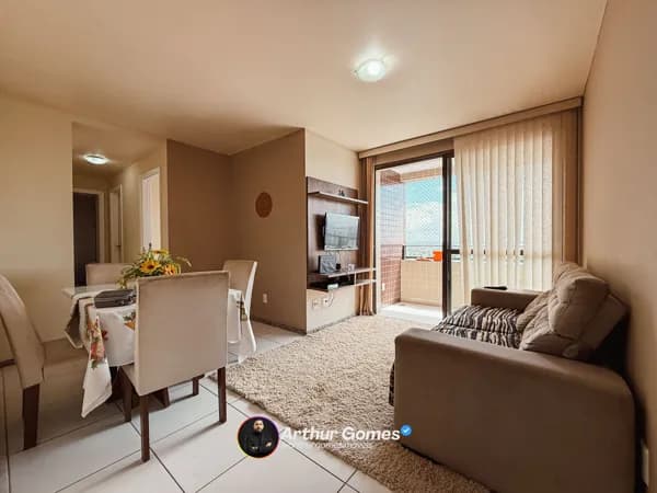 Apartamento em Candeias com 2 Quartos e Vista Mar - Edf Famille Candeias