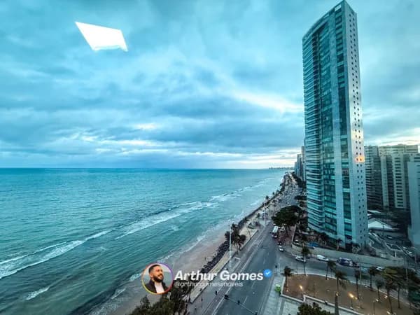 Apartamento em Boa Viagem com 155m² e 3 suítes - Edf Praça do Mar
