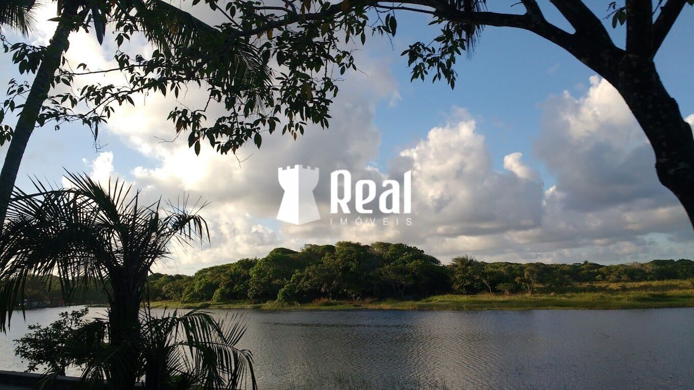 Lote 700m²