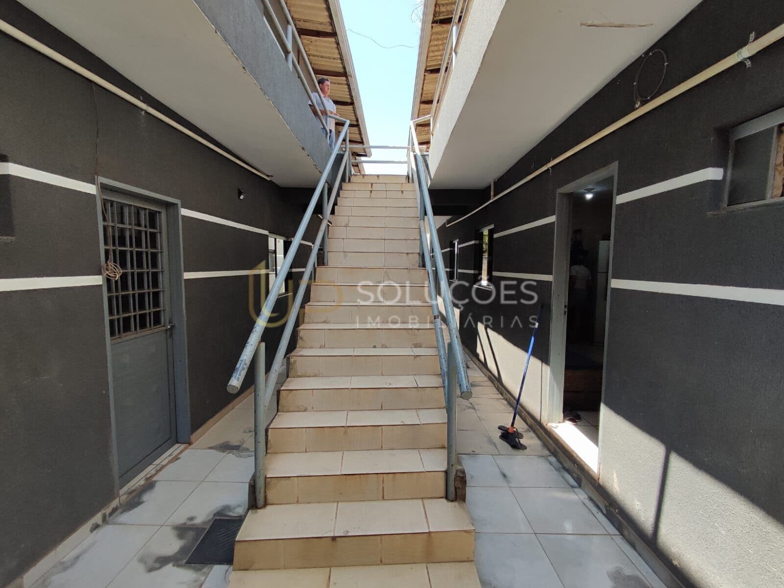 Prédio c/ 7 Kitnets, Possível Rentabilidade de R$4.900 | Vila Rosada, Sobradinho-DF