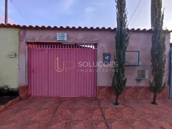 Casa no Vale dos Pinheiros | 2 Quartos | Terreno 165m² | Preço de Lote | R$140.000,00