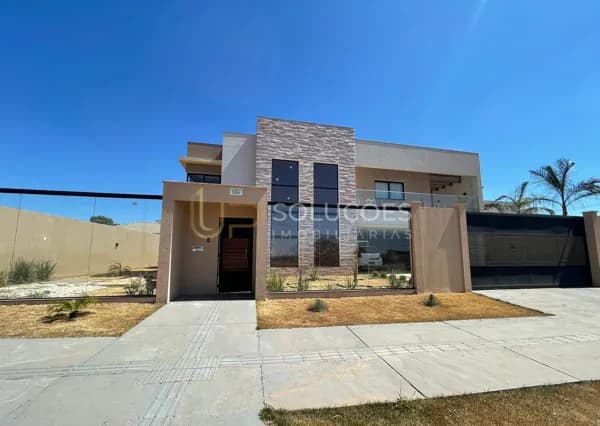Sobrado 4 Suítes + Escritorio + Área gourmet c/ Churrasqueira | Jardim Botânico 3, Quadra 12