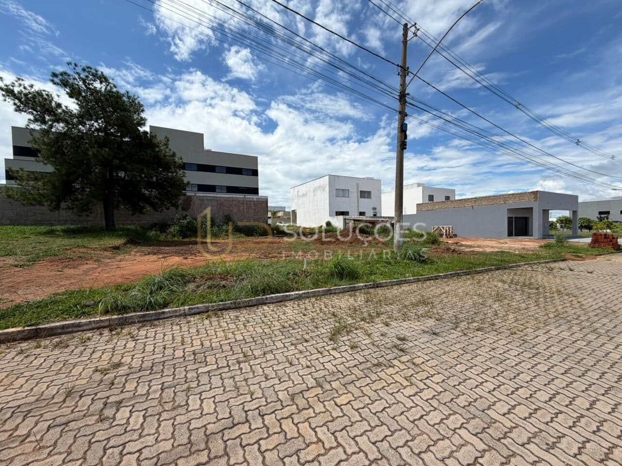 Lote Comercial 250m² | Escriturado | Quadra 105/106 | Condomínio Alto Boa Vista, Sobradinho