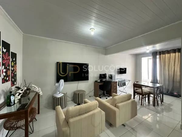 Casa 2 Quartos, Reformada recente, Lote de 300m² | Setor de Mansões/ Sobradinho-DF