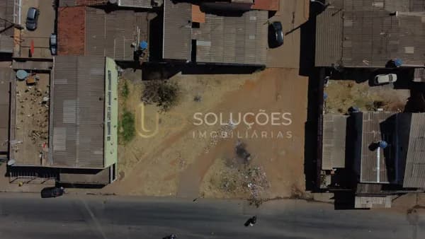2 Lotes planos 378m² cada | Escriturados | QNO 17 | Aceita financiamento | R$835 mil