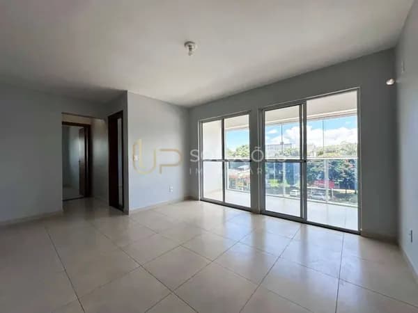 2 Quartos (1 Suíte) | 68m² | Varanda | Vaga Coberta | R$525.000,00 | Aceita Financiamento e Troca