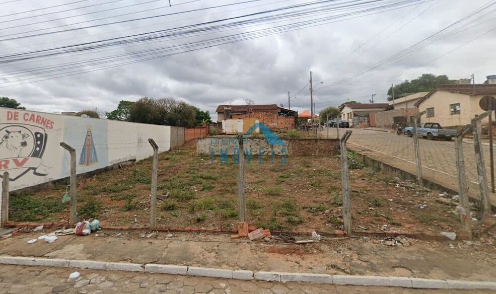 Lote/Terreno em São João Batista do Glória - Centro