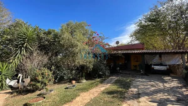 Fazenda/Sítios/Chácaras em São João Batista do Glória - Zona Rural