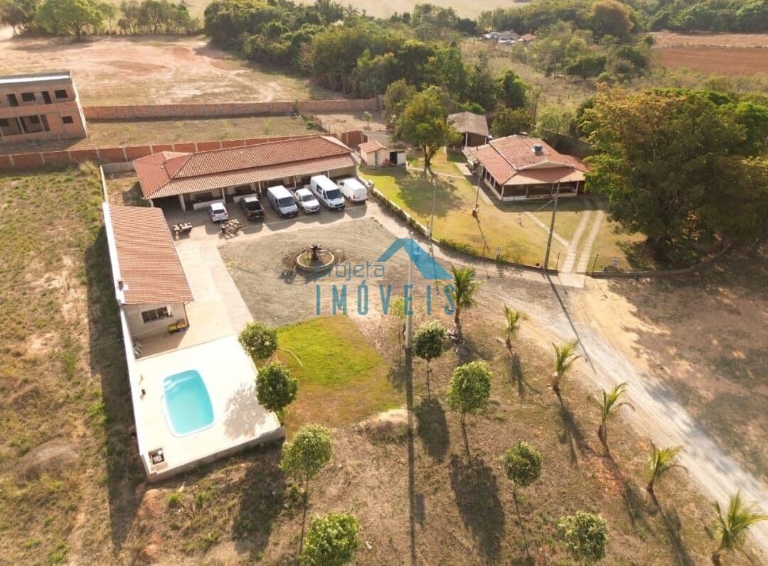 Hotel/Motel/Pousada em São João Batista do Glória - Zona Rural