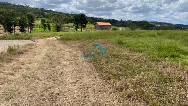 Lote/Terreno em São João Batista do Glória - Mirante da Serra