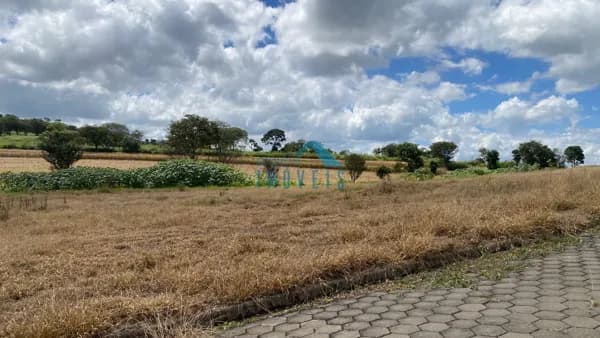 Lote/Terreno em São João Batista do Glória - Mirante da Serra