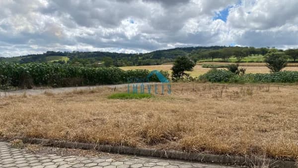 Lote/Terreno em São João Batista do Glória - Mirante da Serra