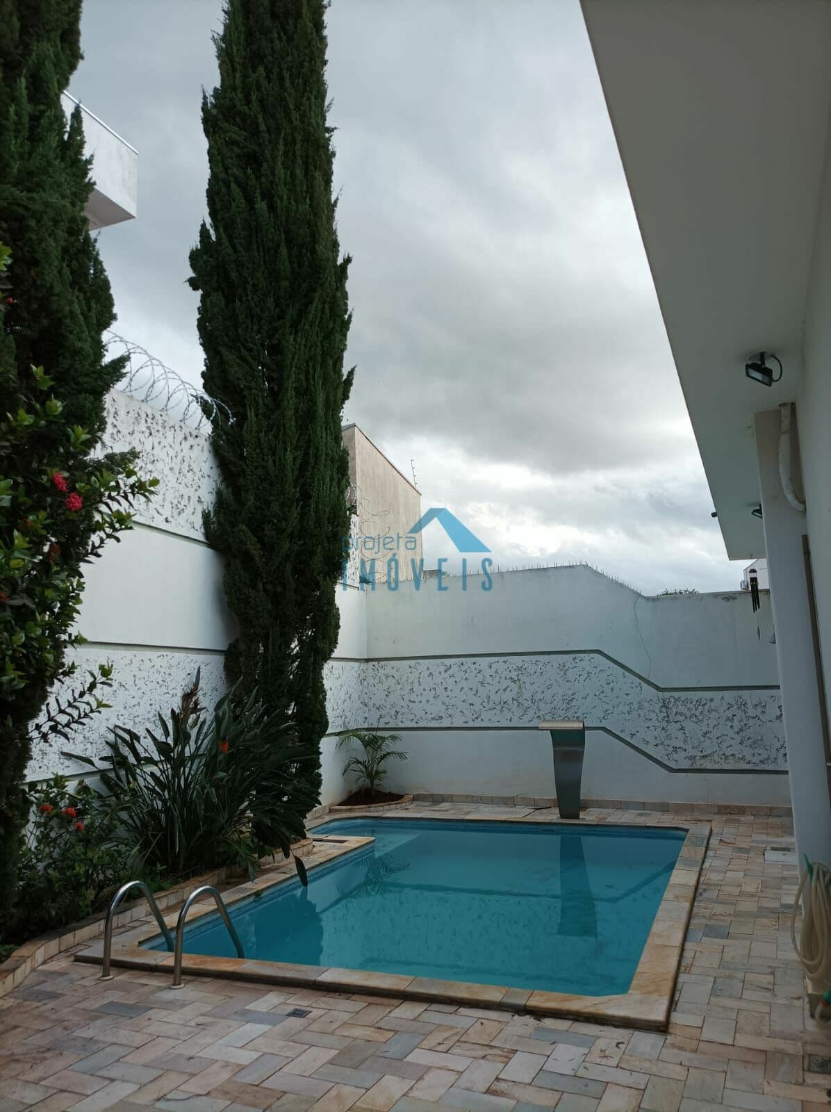 Casa em Passos - Exposição