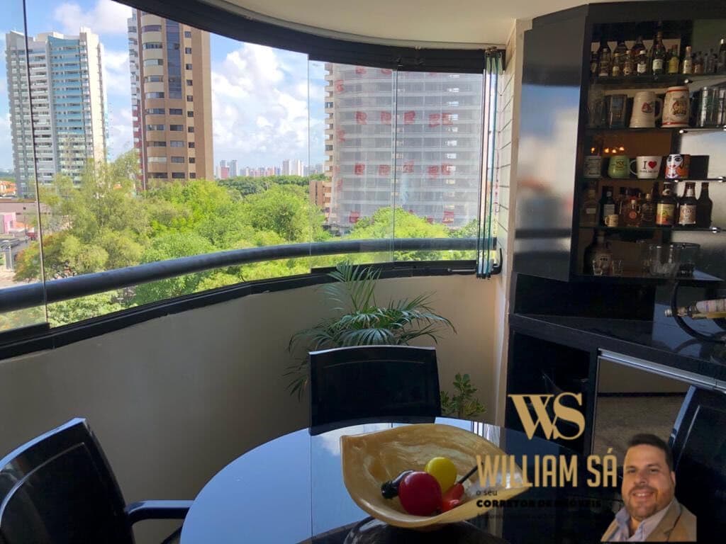 Apartamento 3 suites 140 metros com todos os moveis porteira fechada em frente a praca martins dourado em Cocó, Fortaleza/CE