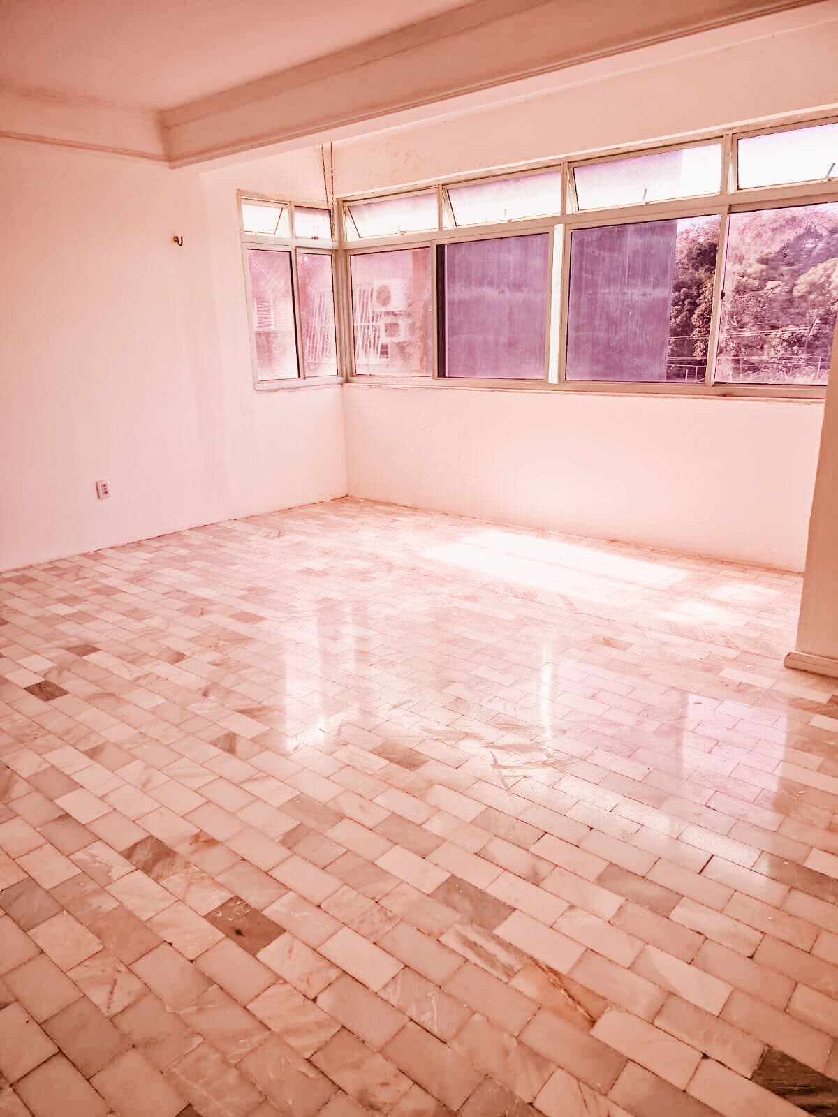 Apartamento 3 quartos 4 vagas 120 metros na av Luciano carneiro Parreirao Fortaleza