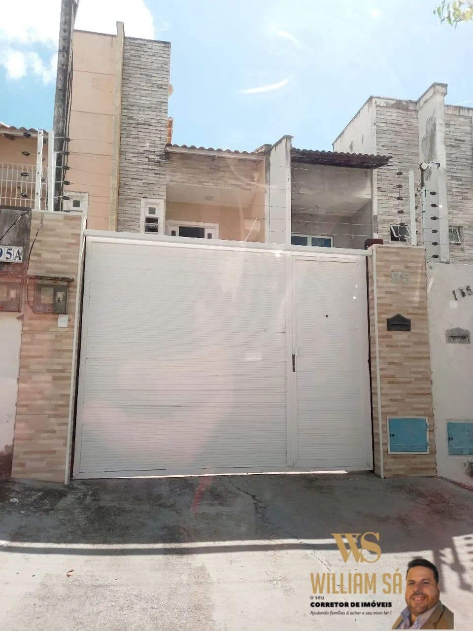 casa 2 suites com varanda lagoa redonda fortaleza