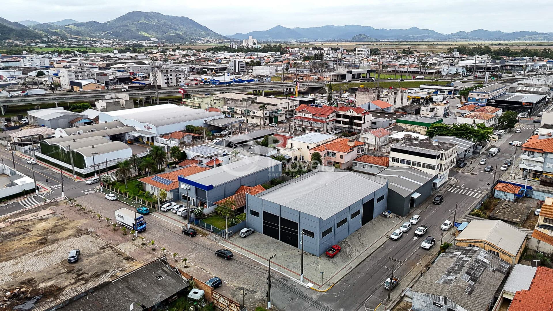 GALPÃO LOGISTICO BR 101