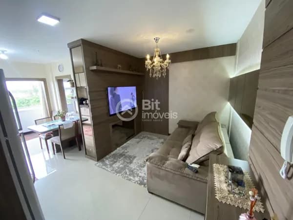 APARTAMENTO SEMIMOBILIADO