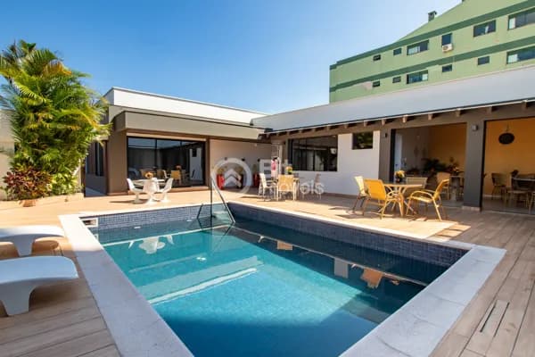 CASA ALTO PADRÃO - PRÓXIMO AO FAROL SHOPPING