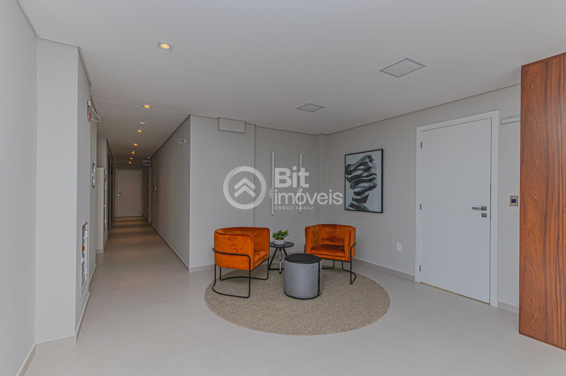 APARTAMENTO DE 02 DORMITÓRIOS COM SUÍTE