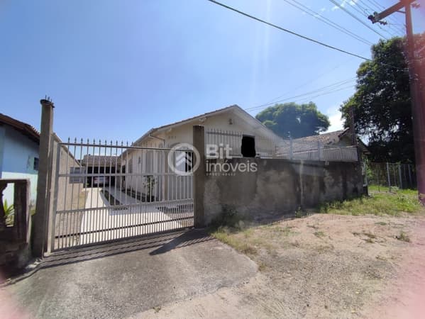 Casa em Capivari de Baixo - Santo André