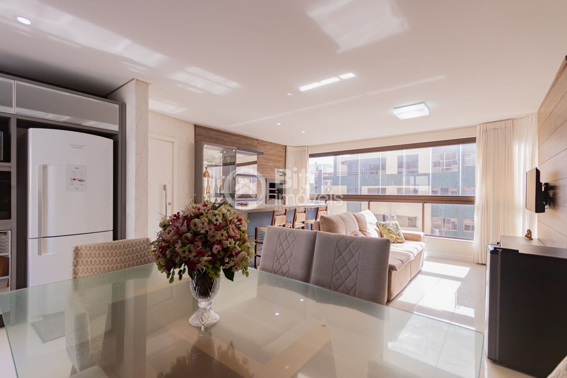 APARTAMENTO MOBILIADO
