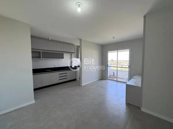 APARTAMENTO COM DOIS DOMITÓRIOS NO BAIRRO VILA MOEMA