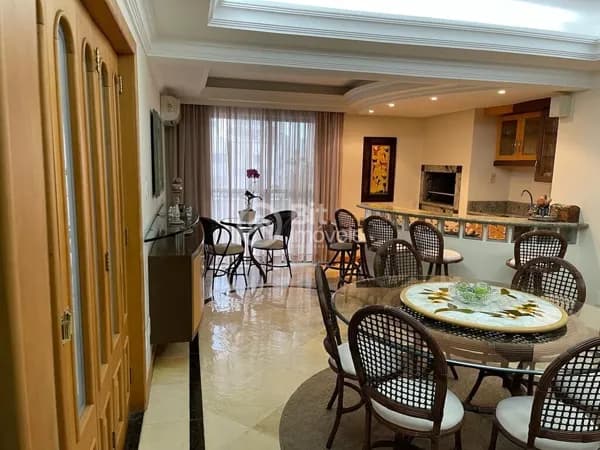 APARTAMENTO COM QUATRO DORMITÓRIOS