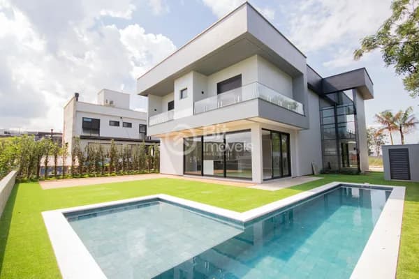 CASA ALTO PADRÃO EM CONDOMÍNIO FECHADO