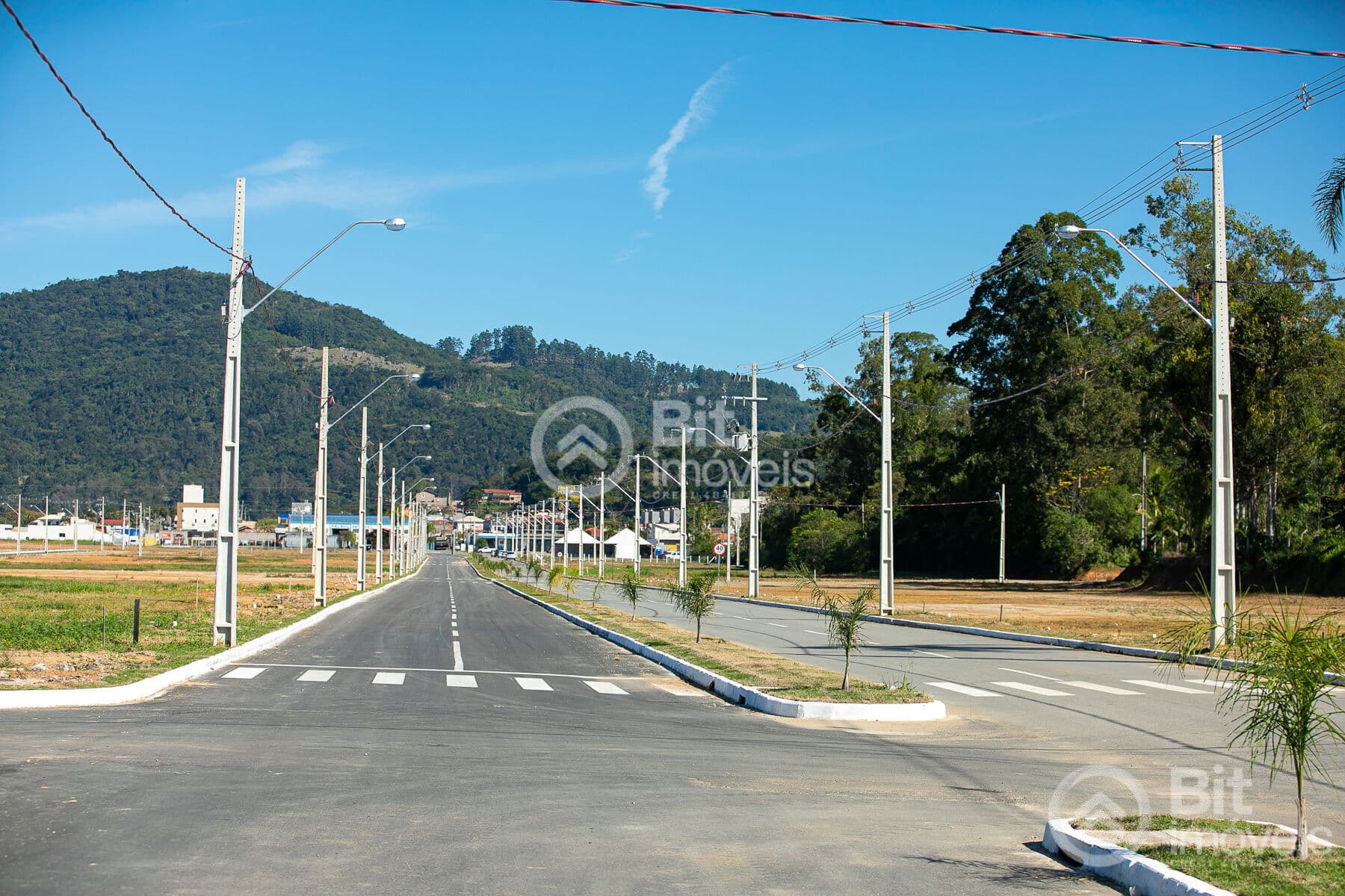 TERRENO LOTEAMENTO VILAGGIO DAS PEDRAS