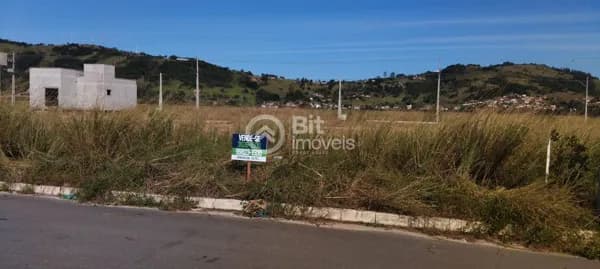 TERRENO NO LOTEAMENTO VILLA DOS ARAÇÁS