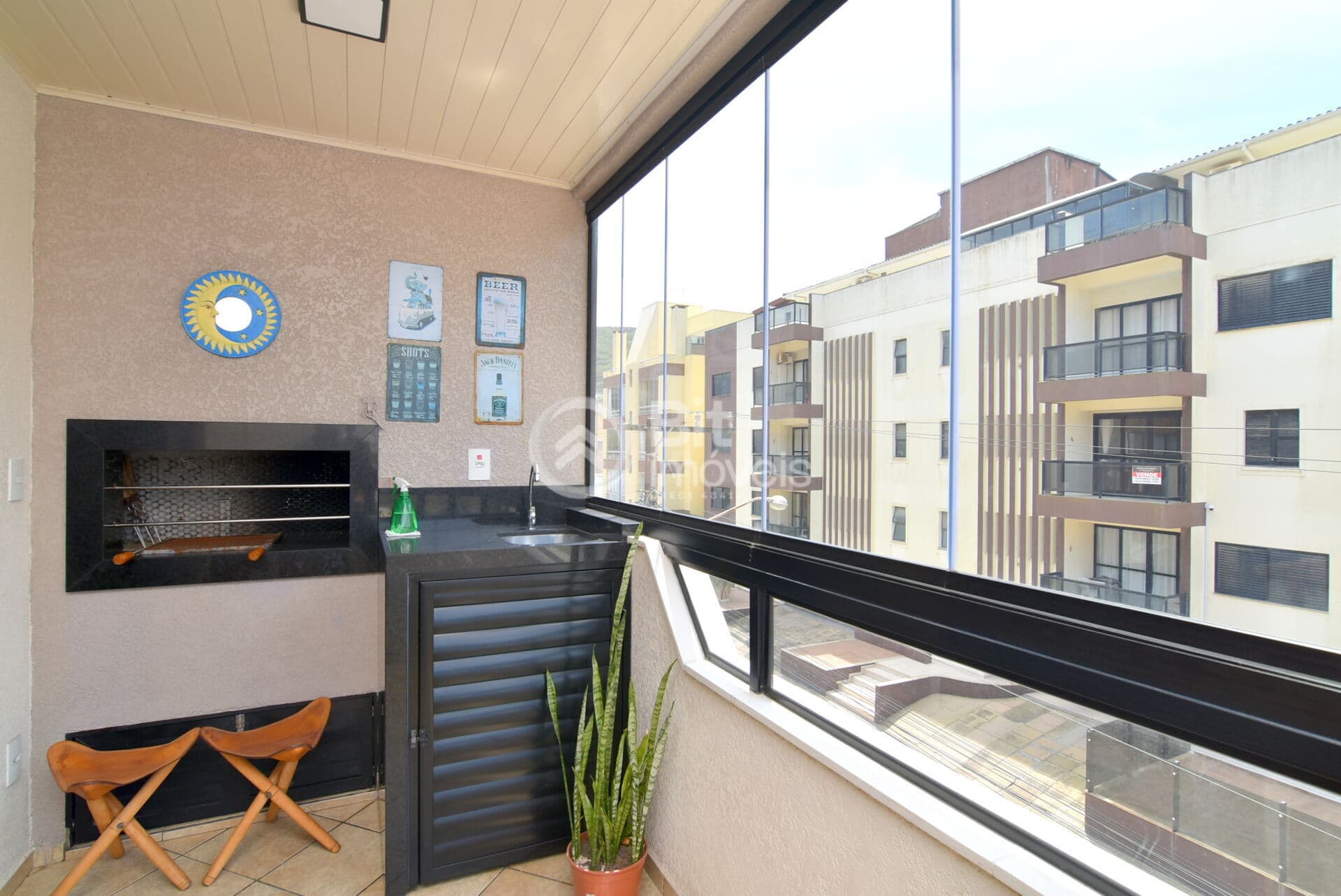 APARTAMENTO PADRÃO