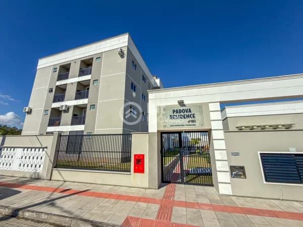 APARTAMENTO COM DOIS DORMITÓRIOS