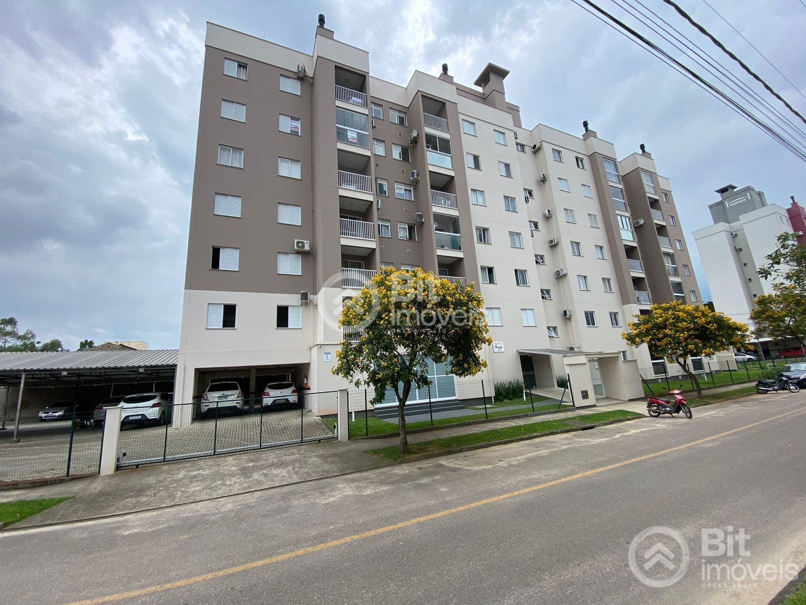 APARTAMENTO DOIS DORMITÓRIOS COM ELEVADOR