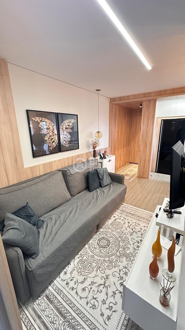 APARTAMENTO COM DOIS DORMITÓRIOS