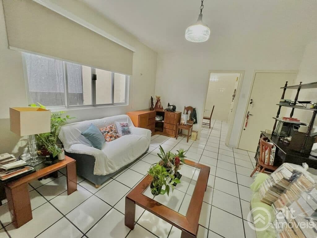 Apartamento de 03 Dormitórios