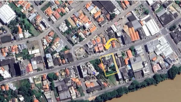 TERRENO BAIRRO CENTRO