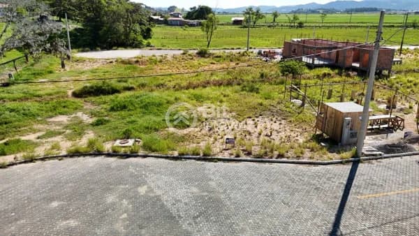 TERRENO LOTEAMENTO TRÊS CAMINHOS
