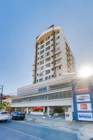 Apartamento Torre Milão