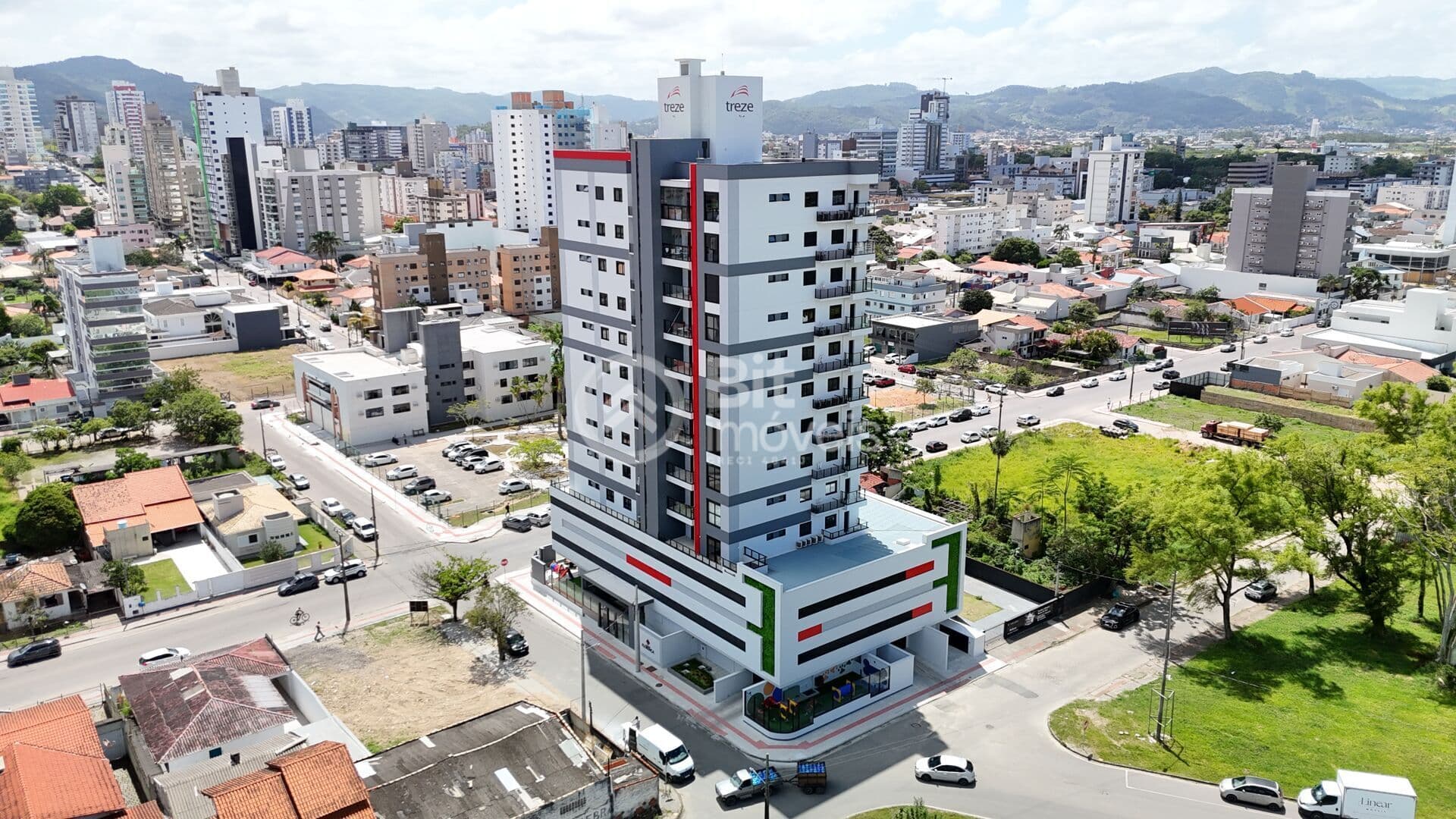 APARTAMENTO NO RESIDENCIAL TORRE FLORENÇA