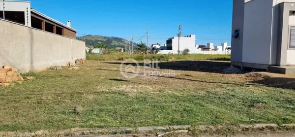TERRENO LOTEAMENTO VIA MAR