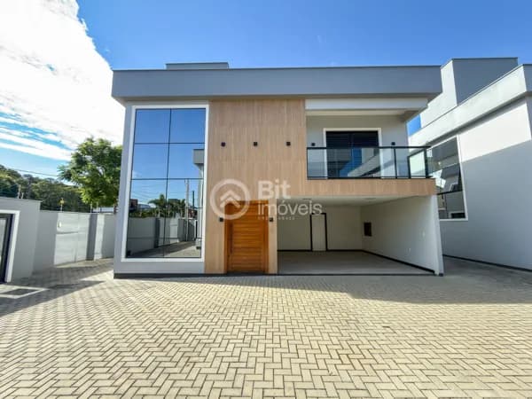 CASA EM CONDOMÍNIO PARQUE DAS PALMEIRAS