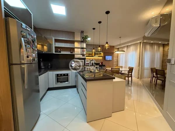 CASA MOBILIADA COM 3 QUARTOS SENDO 2 SUÍTES