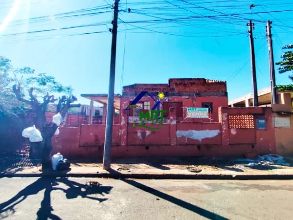 Lote/Terreno em Bandeirantes - JD. União