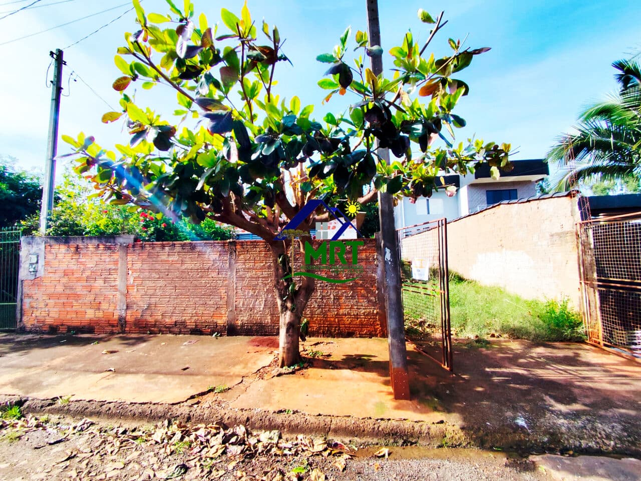 Casa em Bandeirantes - Vila Maria