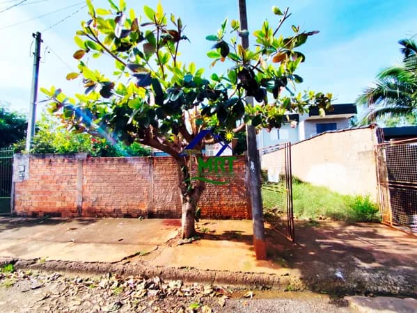 Casa em Bandeirantes - Vila Maria